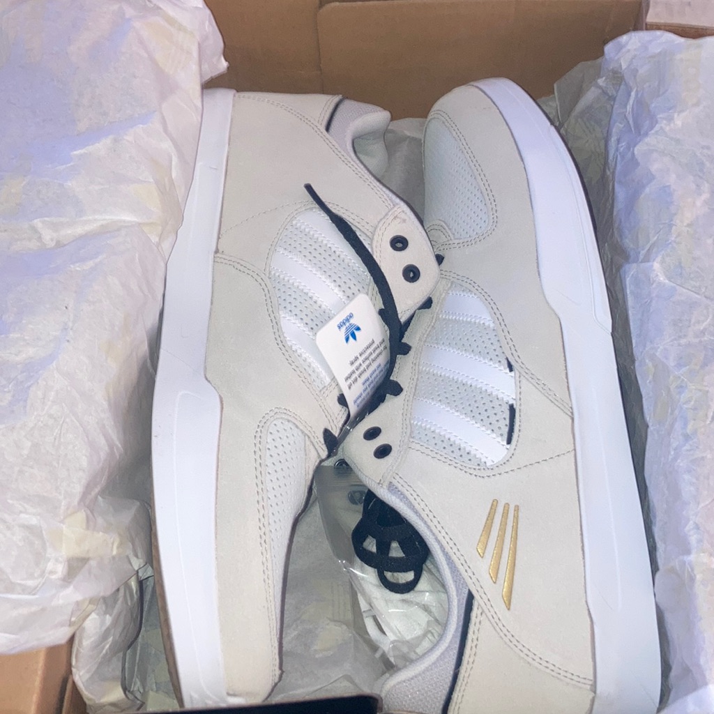 Brand New Adidas Tribute Adv Skateboarding Shoes Size 13